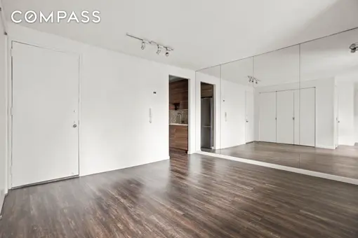 Park East Apartments, 233 East 86th Street, #16A