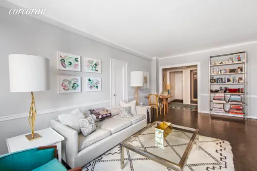 41 Fifth Avenue, #8A