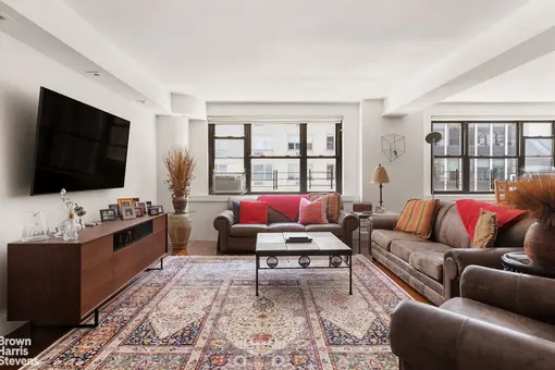 The Lex 54 Condominium, 135 East 54th Street, #5DE