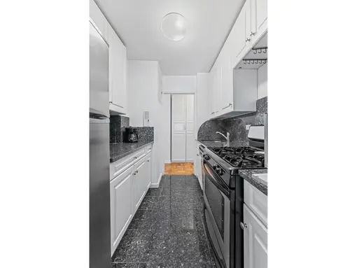 215 East 80th Street, #12A