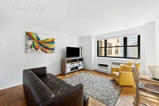 315 East 72nd Street, #15M