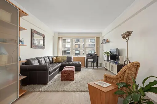 310 East 49th Street, #9D