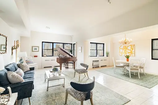 Lenox Manor, 176 East 77th Street, #14J