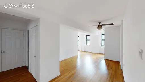 Cobble Hill Towers, 431 Hicks Street, #1B