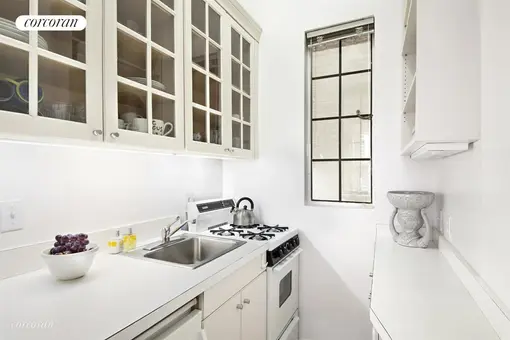 54 East 83rd Street, #4C