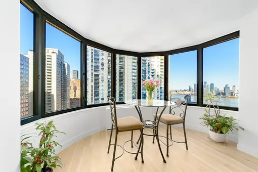 The Corinthian, 330 East 38th Street, #23G