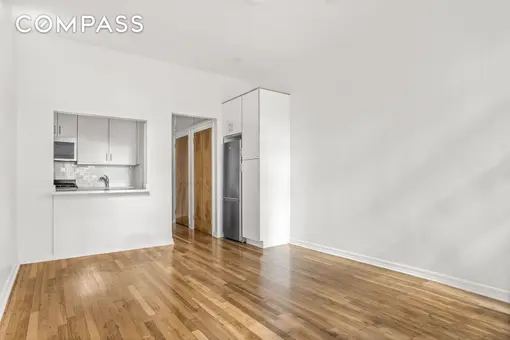 405 East 82nd Street, #1L