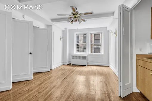 155 East 49th Street, #6C