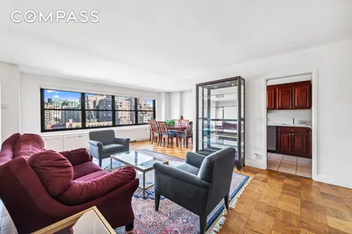 Lincoln Towers, 180 West End Avenue, #15AB