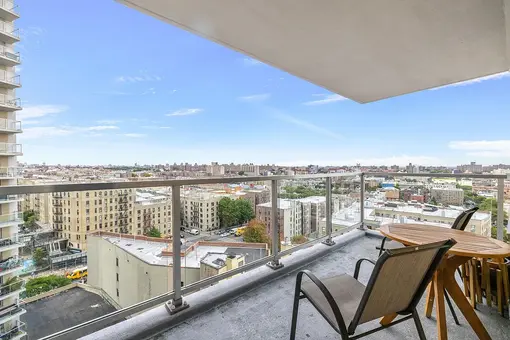 Concourse Towers, 1020 Grand Concourse, #15V