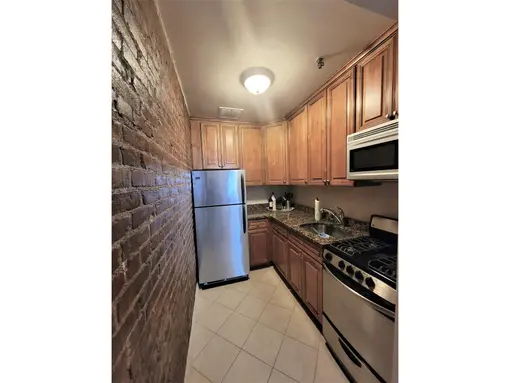 56 West 82nd Street, #16