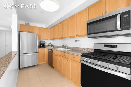 Bradhurst Court, 300 West 145th Street, #1QQ