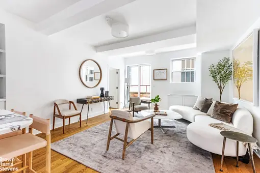 40 East 61st Street, #12A