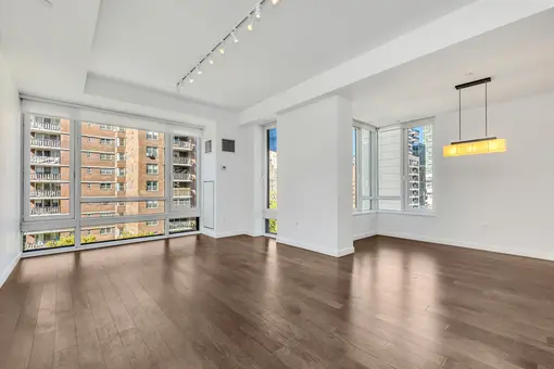 Onyx Chelsea, 261 West 28th Street, #8A