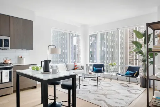 HOUSE39, 225 East 39th Street, #15H