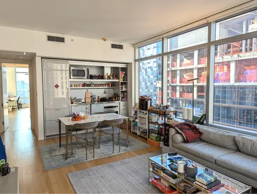 The Centria, 18 West 48th Street, #33A