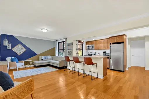 Fort Tryon Gardens, 4489 Broadway, #3E