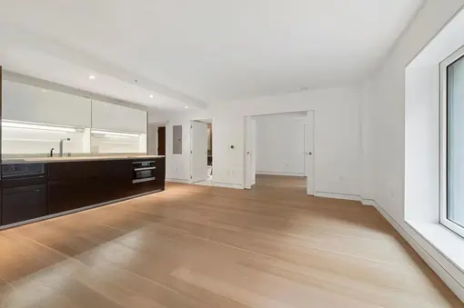 135W52, 135 West 52nd Street, #16F