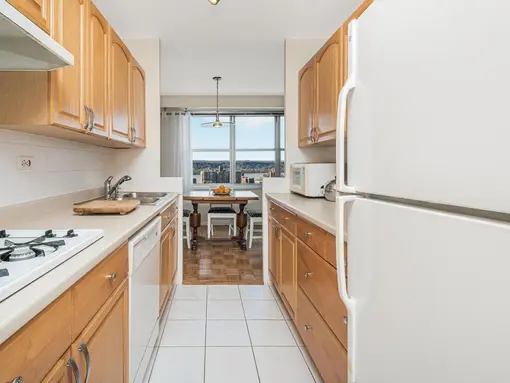 River Point Towers, 555 Kappock Street, #23G