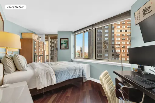 The Omni, 206 East 95th Street, #9B