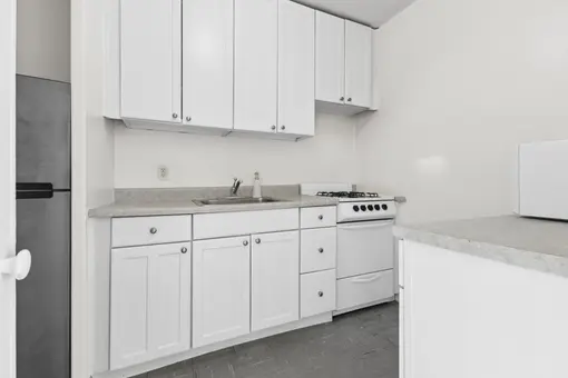 Kips Bay Towers, 343 East 30th Street, #11F