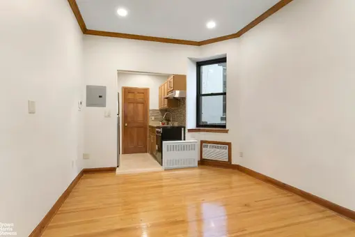 121 East 10th Street, #2B