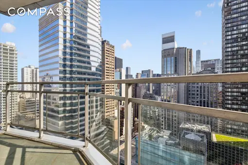 Plaza Tower, 118 East 60th Street, #33G