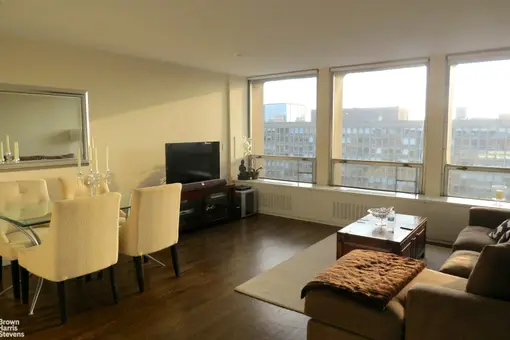 Kips Bay Towers, 330 East 33rd Street, #21N