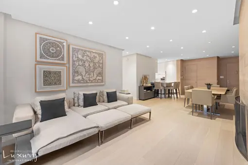 40 West 55th Street, #6D