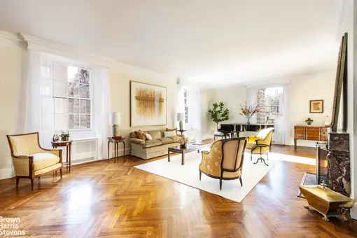 765 Park Avenue, #7B