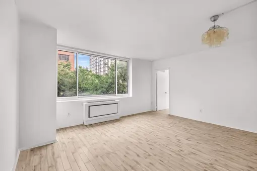 Hudson View East, 250 South End Avenue, #3B