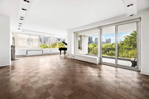 857 Fifth Avenue, #7thFloor