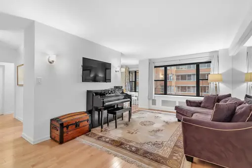 Riverview South, 55 East End Avenue, #4G