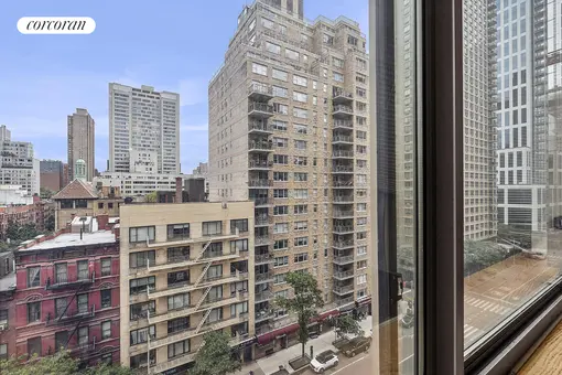 Wellington Tower, 350 East 82nd Street, #8F