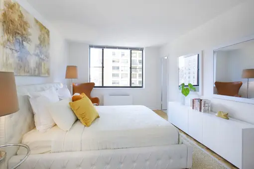 West Side Marquis, 70 West 95th Street, #19D