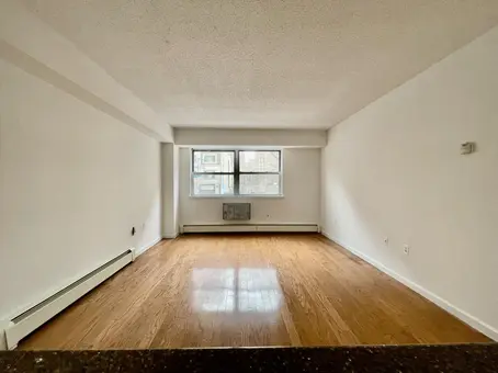 15 West 116th Street, #2E