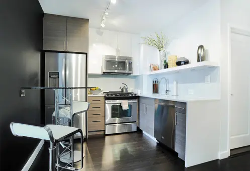 View 34, 401 East 34th Street, #S34X
