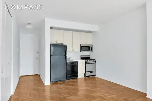 Central Park Place, 301 West 57th Street, #22E