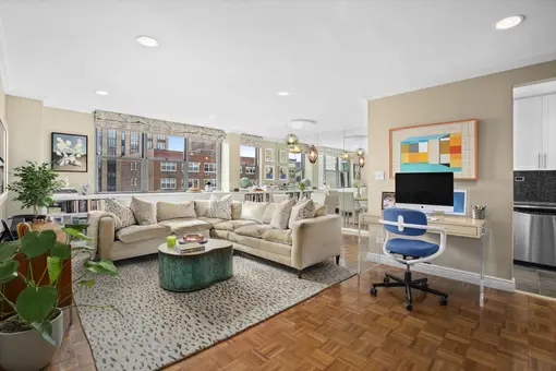 Gramercy Towers, 32 Gramercy Park South, #15G