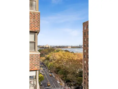 80 East End Avenue, #12D