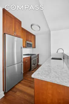 200 West End Avenue, #5H