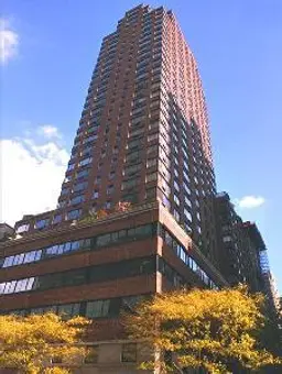 45 West 67th Street, #7H