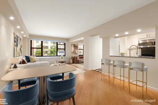 425 East 79th Street, #5J