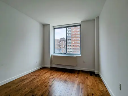 Chelsea Park, 260 West 26th Street, #9G