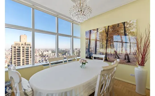 3 Lincoln Center, 160 West 66th Street, #46A