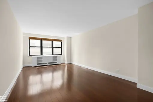 330 Third Avenue, #7H