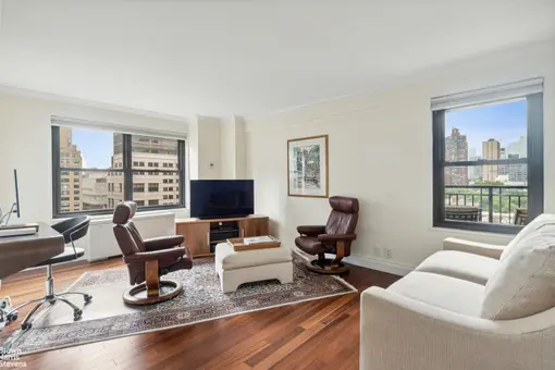 Lincoln Towers, 140 West End Avenue, #14P