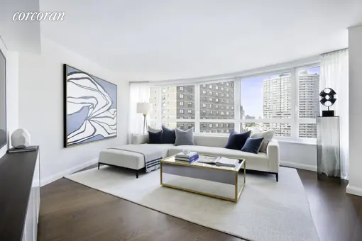 Carnegie Park Condominium, 200 East 94th Street, #2015