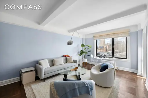 40 West 77th Street, #12D