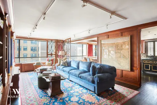 Tower East, 190 East 72nd Street, #14AB